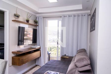 Sala e sala de jantar de apartamento para alugar com 2 quartos, 48m² em Ferrazópolis, São Bernardo do Campo