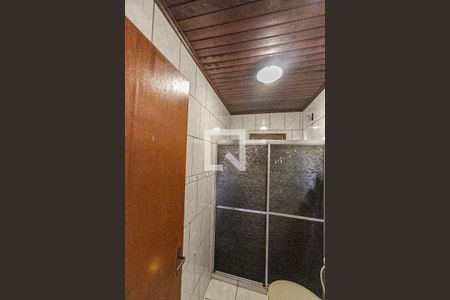 Casa à venda com 140m², 3 quartos e 2 vagasBanheiro