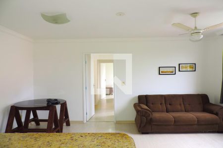 Sala de apartamento para alugar com 2 quartos, 75m² em Trindade, Florianópolis