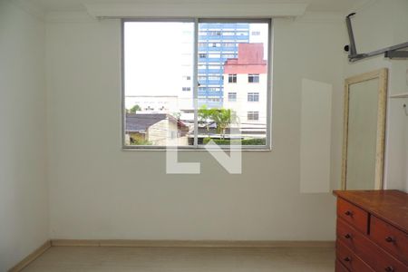 Quarto 1 de apartamento para alugar com 2 quartos, 75m² em Trindade, Florianópolis