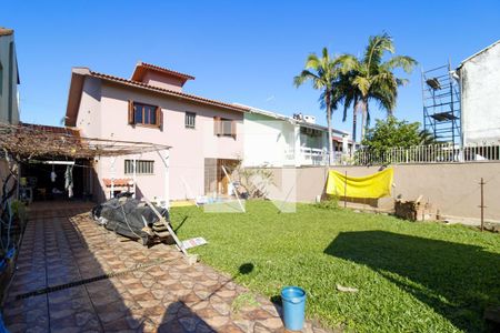 Casa à venda com 250m², 4 quartos e 2 vagas Casa à venda com 250m², 4 quartos e 2 vagasQuintal