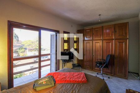 Casa à venda com 250m², 4 quartos e 2 vagas Casa à venda com 250m², 4 quartos e 2 vagasQuarto Suíte