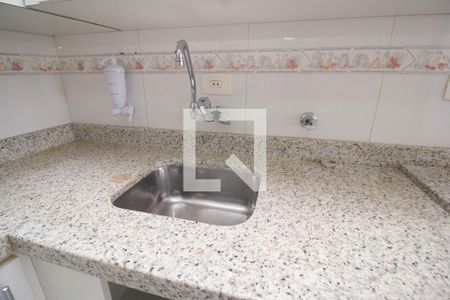 Apartamento para alugar com 65m², 3 quartos e 1 vagaCozinha - Torneira