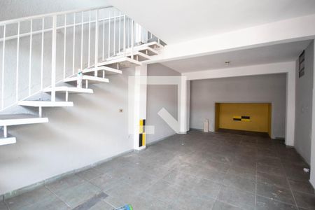 Casa à venda com 200m², 3 quartos e 2 vagas Casa à venda com 200m², 3 quartos e 2 vagasGaragem