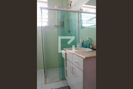 Casa à venda com 200m², 3 quartos e 2 vagasBanheiro Suíte