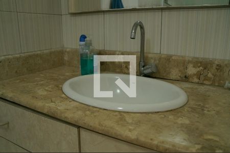 Casa à venda com 200m², 3 quartos e 2 vagasBanheiro Social