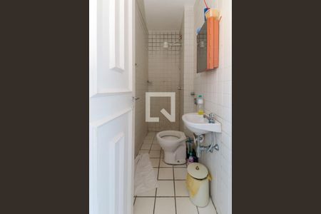 Apartamento à venda com 610m², 4 quartos e 3 vagas Apartamento à venda com 610m², 4 quartos e 3 vagasBanheiro de serviço