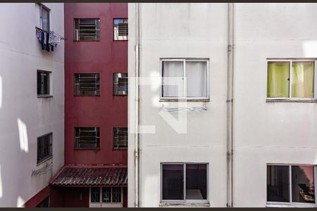 Vista Sala/Cozinha de apartamento para alugar com 2 quartos, 38m² em Estância Velha, Canoas