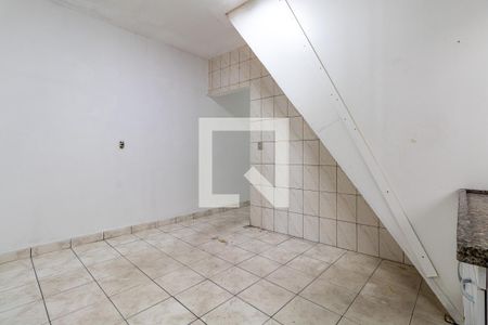 Casa à venda com 250m², 8 quartos e 2 vagas Casa à venda com 250m², 8 quartos e 2 vagasCozinha