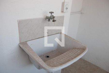 Apartamento à venda com 58m², 2 quartos e 1 vaga Apartamento à venda com 58m², 2 quartos e 1 vagaÁrea de Serviço