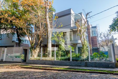 Casa de condomínio à venda com 308m², 4 quartos e 4 vagasFachada