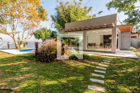 Casa de condomínio à venda com 308m², 4 quartos e 4 vagasÁrea comum