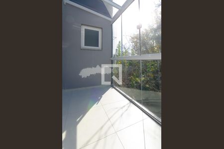 Casa de condomínio à venda com 278m², 4 quartos e 3 vagas Casa de condomínio à venda com 278m², 4 quartos e 3 vagasSacada Suite 3