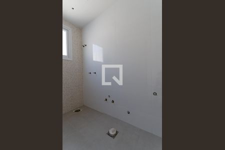 Casa de condomínio à venda com 278m², 4 quartos e 3 vagas Casa de condomínio à venda com 278m², 4 quartos e 3 vagasBanheiro da Suíte 1