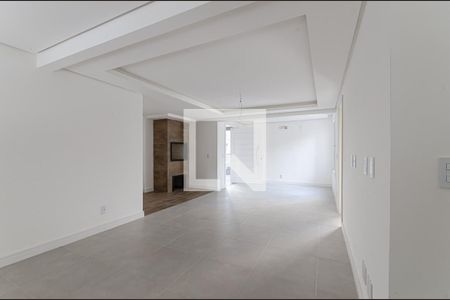 Casa de condomínio à venda com 278m², 4 quartos e 3 vagas Casa de condomínio à venda com 278m², 4 quartos e 3 vagasChurrasqueira