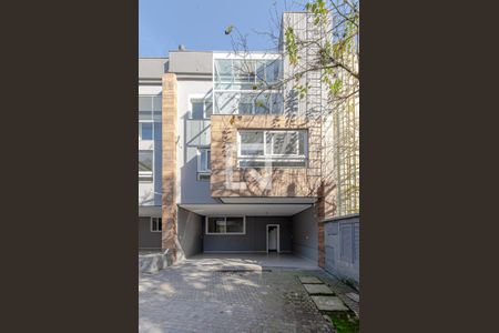 Casa de condomínio à venda com 278m², 4 quartos e 3 vagas Casa de condomínio à venda com 278m², 4 quartos e 3 vagasFachada do Prédio