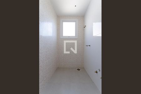 Casa de condomínio à venda com 278m², 4 quartos e 3 vagas Casa de condomínio à venda com 278m², 4 quartos e 3 vagasBanheiro da Suíte 1