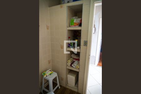 Casa à venda com 120m², 2 quartos e 1 vaga Casa à venda com 120m², 2 quartos e 1 vagaBanheiro