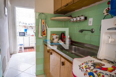 Casa à venda com 120m², 2 quartos e 1 vaga Casa à venda com 120m², 2 quartos e 1 vagaCozinha