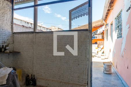 Casa à venda com 120m², 2 quartos e 1 vaga Casa à venda com 120m², 2 quartos e 1 vagaCasa dos Fundos