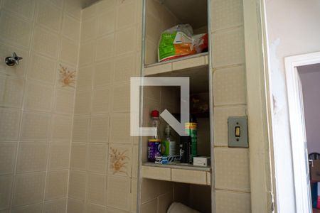 Casa à venda com 120m², 2 quartos e 1 vaga Casa à venda com 120m², 2 quartos e 1 vagaBanheiro