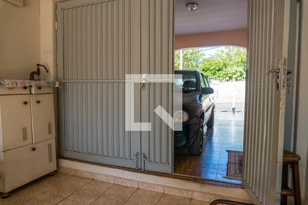 Casa à venda com 120m², 2 quartos e 1 vaga Casa à venda com 120m², 2 quartos e 1 vagaGaragem