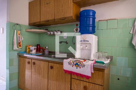 Casa à venda com 120m², 2 quartos e 1 vaga Casa à venda com 120m², 2 quartos e 1 vagaCozinha