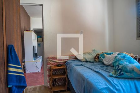 Casa à venda com 120m², 2 quartos e 1 vaga Casa à venda com 120m², 2 quartos e 1 vagaCasa dos Fundos Quarto