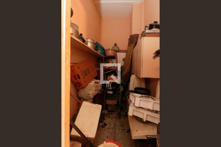 Apartamento à venda com 100m², 2 quartos e sem vaga Apartamento à venda com 100m², 2 quartos e sem vagaQuarto de serviço