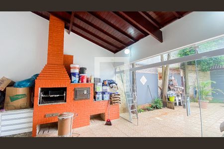 Casa à venda com 120m², 2 quartos e 8 vagasChurrasqueira