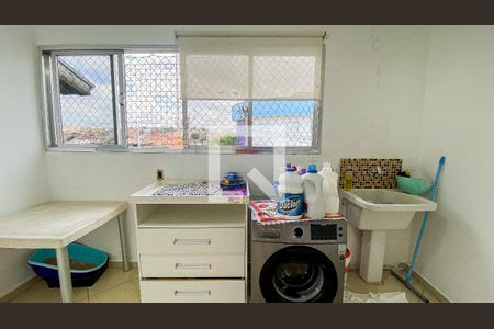 Casa à venda com 120m², 2 quartos e 8 vagasÁrea de Serviço