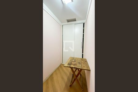 Casa à venda com 120m², 2 quartos e 8 vagasDespensa