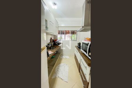 Casa à venda com 120m², 2 quartos e 8 vagasCozinha