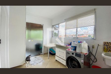 Casa à venda com 120m², 2 quartos e 8 vagasÁrea de Serviço