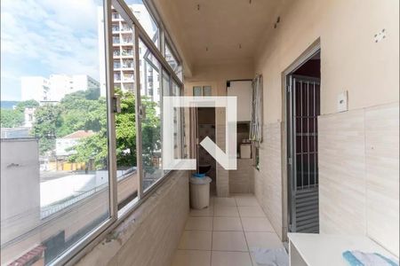 Apartamento à venda com 110m², 3 quartos e sem vaga Apartamento à venda com 110m², 3 quartos e sem vagaÁrea de Serviço