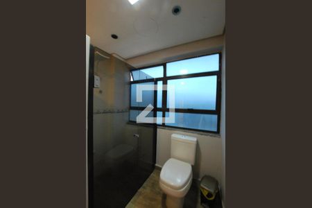 Apartamento à venda com 400m², 4 quartos e 2 vagasBanheiro da Suíte 2