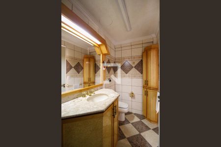 Apartamento para alugar com 143m², 3 quartos e 1 vaga Apartamento para alugar com 143m², 3 quartos e 1 vagaBanheiro da Suite