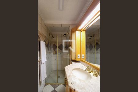 Apartamento para alugar com 143m², 3 quartos e 1 vaga Apartamento para alugar com 143m², 3 quartos e 1 vagaBanheiro da Suite