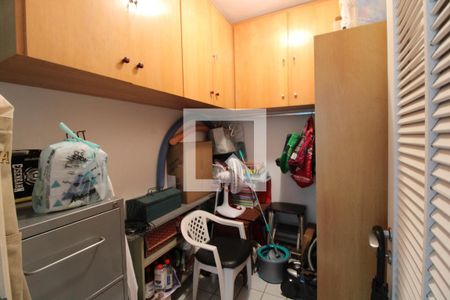 Apartamento à venda com 170m², 4 quartos e 3 vagasQuarto de serviço