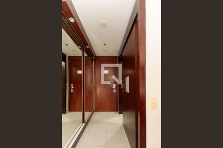 Studio para alugar com 37m², 1 quarto e 1 vaga Studio para alugar com 37m², 1 quarto e 1 vagaStudio