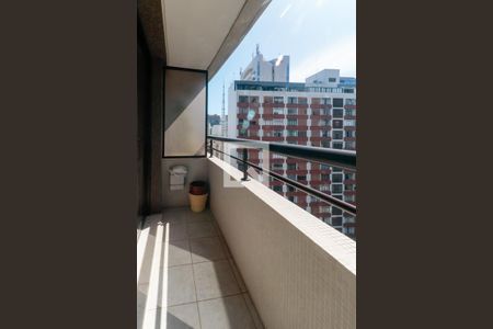 Studio para alugar com 37m², 1 quarto e 1 vaga Studio para alugar com 37m², 1 quarto e 1 vagaStudio