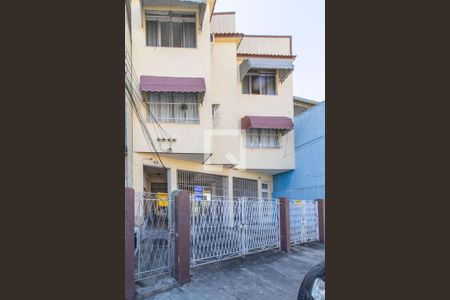 Apartamento à venda com 44m², 1 quarto e 1 vaga Apartamento à venda com 44m², 1 quarto e 1 vagaFachada