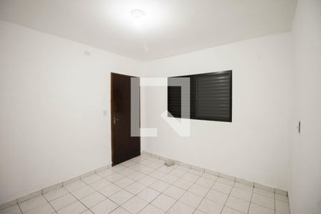 Quarto 1 de casa para alugar com 3 quartos, 90m² em Jardim Itápolis, São Paulo
