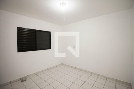 Quarto 1 de casa para alugar com 3 quartos, 90m² em Jardim Itápolis, São Paulo
