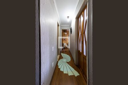 Corredor de apartamento à venda com 2 quartos, 52m² em Vila Ivone, São Paulo