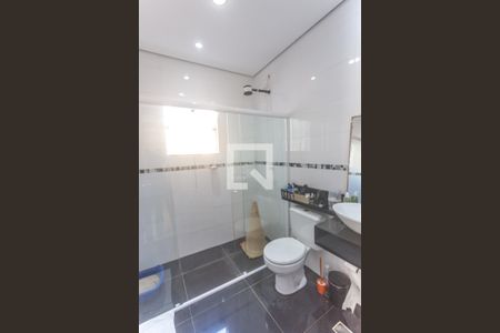 Casa à venda com 360m², 4 quartos e 4 vagas Casa à venda com 360m², 4 quartos e 4 vagasBanheiro suíte 2