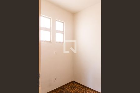 Quarto 1 de apartamento para alugar com 3 quartos, 71m² em Manacás, Belo Horizonte