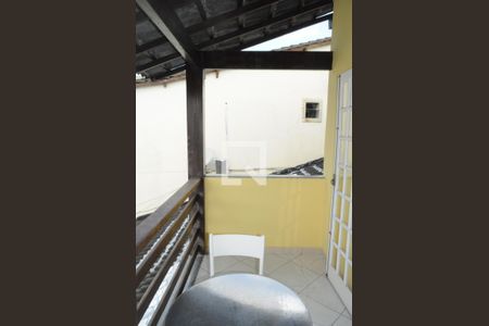 Casa à venda com 184m², 4 quartos e 6 vagasVaranda