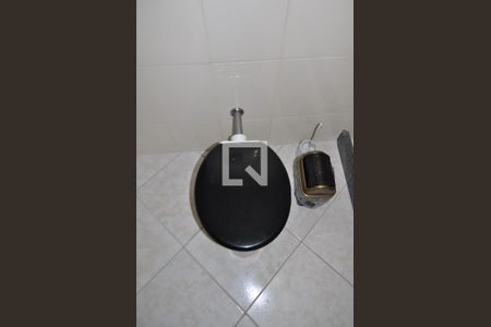 Casa à venda com 184m², 4 quartos e 6 vagasBanheiro de Serviço