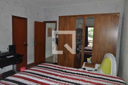 Casa à venda com 184m², 4 quartos e 6 vagasQuarto 3